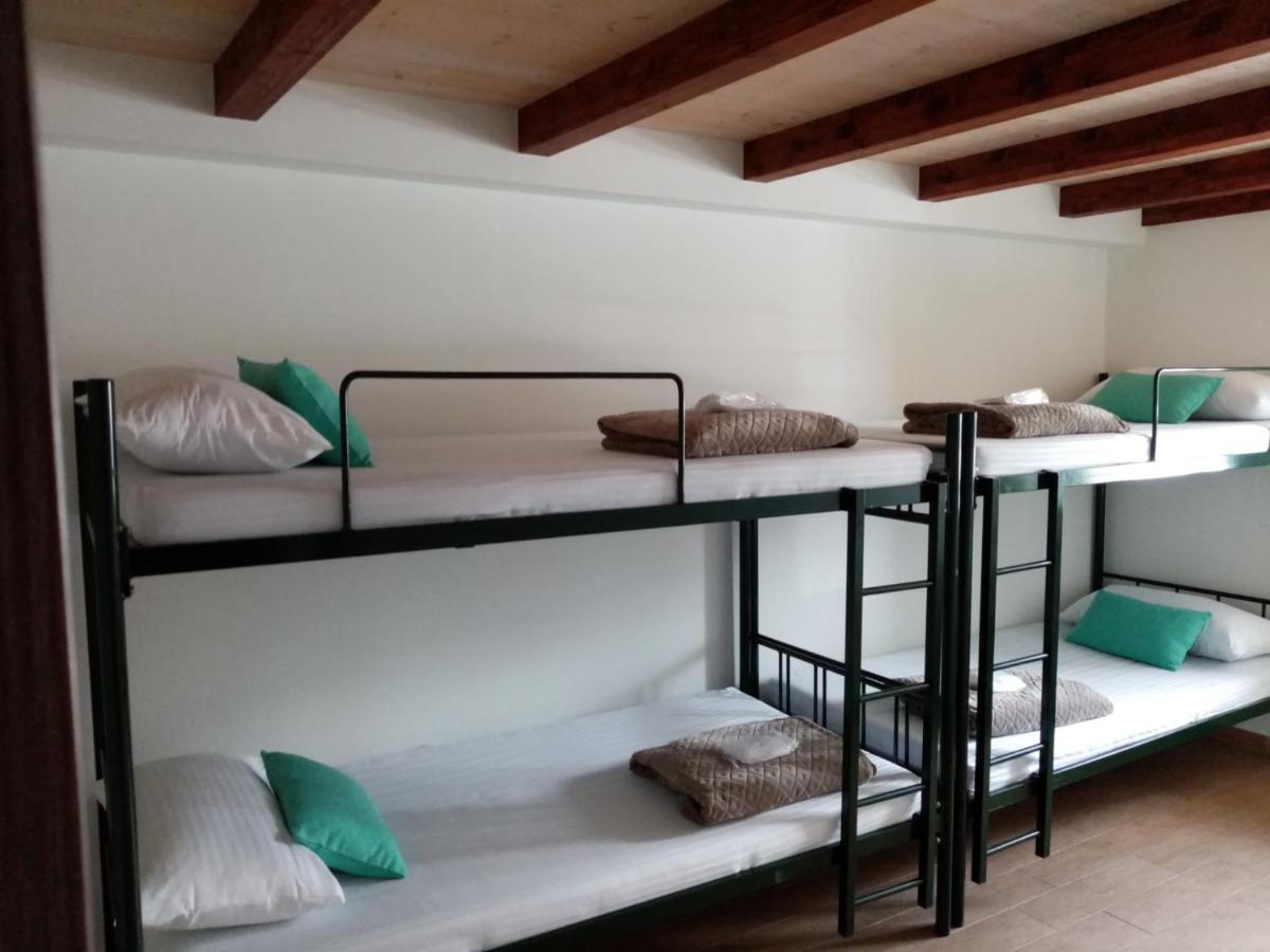 Albergue Oasis Sarria Ngoại thất bức ảnh